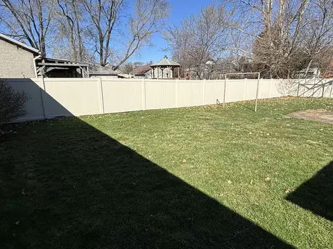 Exterior - 2109 9th St, Peru, IL 61354 photo 5 of 7