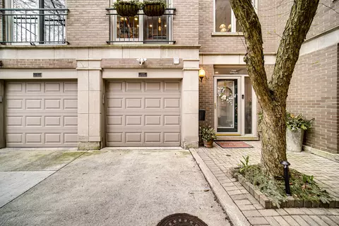 2708 N Southport Ave #B, Chicago, IL 60614