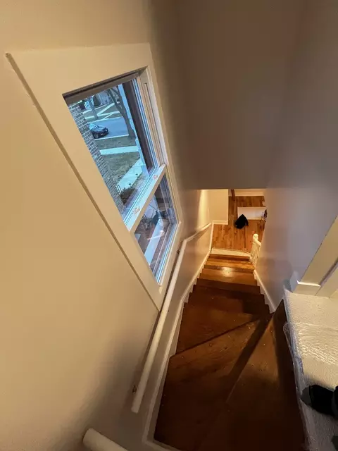 Entry Way - 2116 S 19th Ave, Broadview, IL 60155 photo 2 of 3