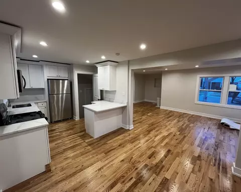 Kitchen - 2116 S 19th Ave, Broadview, IL 60155 photo 4 of 4