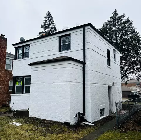 Exterior - 2116 S 19th Ave, Broadview, IL 60155 photo 2 of 3