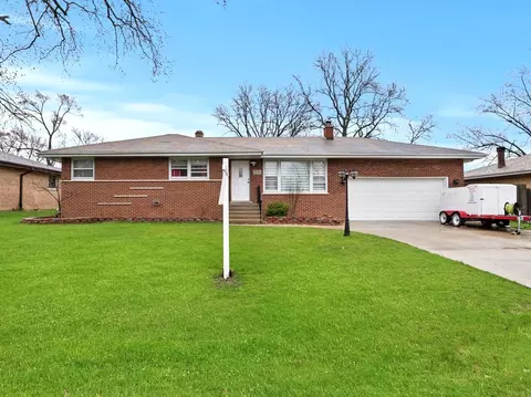 11349 S Neenah Ave, Worth, IL 60482