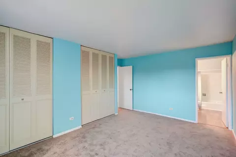 1730 Robin Walk #B, Hoffman Estates, IL 60169 photo 14