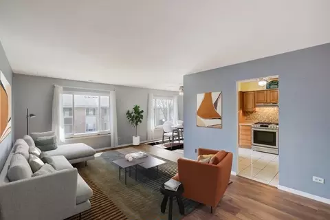 1730 Robin Walk #B, Hoffman Estates, IL 60169 photo 4