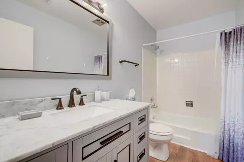 1730 Robin Walk #B, Hoffman Estates, IL 60169 photo 15