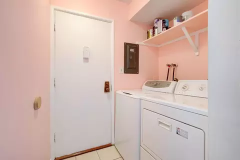 1730 Robin Walk #B, Hoffman Estates, IL 60169 photo 20