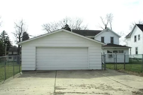 Exterior - 544 E Center St, Freeport, IL 61032 photo 8 of 8