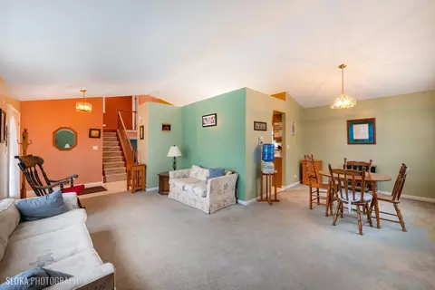 1830 Crofton Dr, Algonquin, IL 60102 photo 7