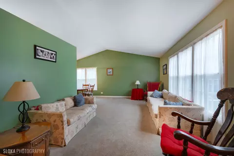 1830 Crofton Dr, Algonquin, IL 60102 photo 5