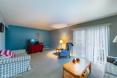 1830 Crofton Dr, Algonquin, IL 60102 photo 4
