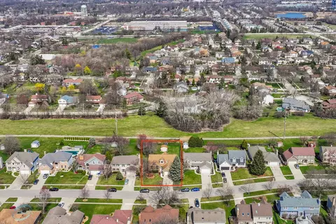 View/Area - 183 Wilcox Dr, Bartlett, IL 60103 photo 2 of 7