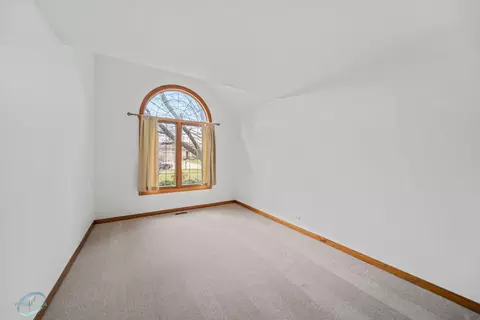 Other - 183 Wilcox Dr, Bartlett, IL 60103 photo 10 of 12
