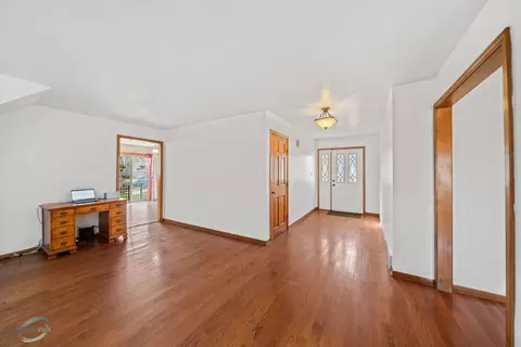 Other - 183 Wilcox Dr, Bartlett, IL 60103 photo 3 of 12