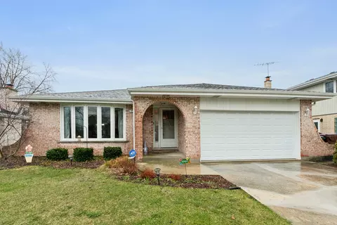 6639 Victoria Dr, Oak Forest, IL 60452