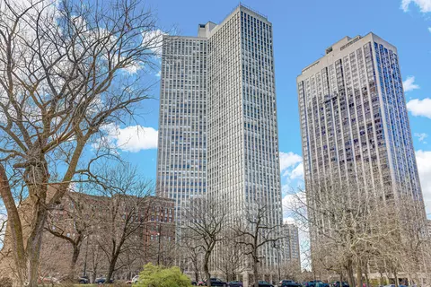 2626 N Lakeview Ave #1007, Chicago, IL 60614