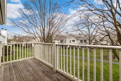 Exterior - 1606 Brittany Ct #A-2, Wheeling, IL 60090 photo 4 of 6