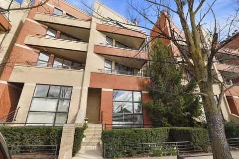 1510 W Grand Ave #1E, Chicago, IL 60642