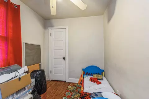 8043 S Coles Ave, Chicago, IL 60617 photo 7