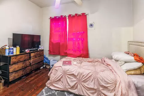 8043 S Coles Ave, Chicago, IL 60617 photo 9