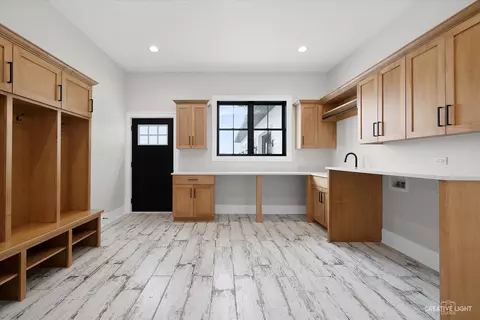 Kitchen - 4764 Minooka Rd, Minooka, IL 60447 photo 5 of 6