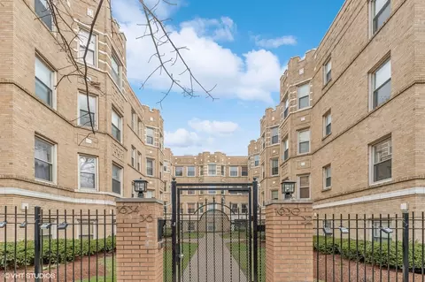 1634 W Columbia Ave #3N, Chicago, IL 60626