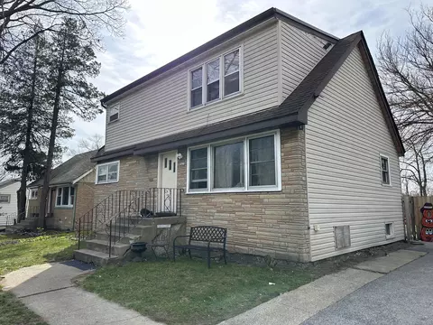 3745 W 157th St, Markham, IL 60428
