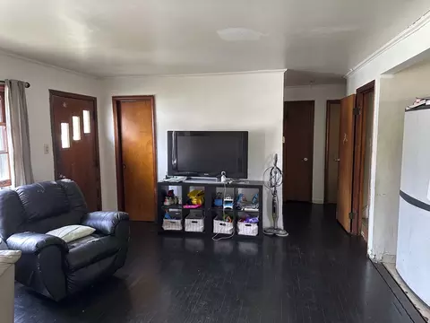 Living - 3745 W 157th St, Markham, IL 60428 photo 1 of 2