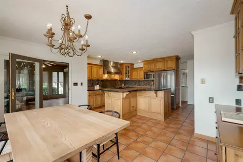 Kitchen - 907 Ironwood Cc Dr, Normal, IL 61761 photo 1 of 6