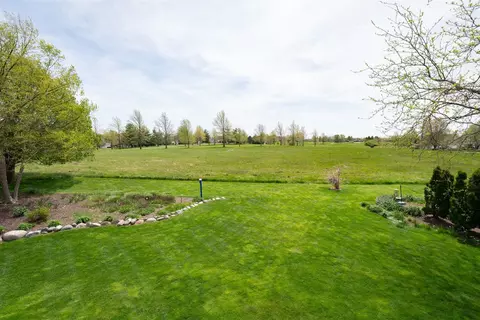 Exterior - 907 Ironwood Cc Dr, Normal, IL 61761 photo 17 of 19