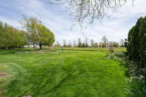 Exterior - 907 Ironwood Cc Dr, Normal, IL 61761 photo 19 of 19