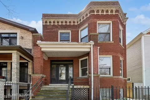 1747 W Cornelia Ave, Chicago, IL 60657