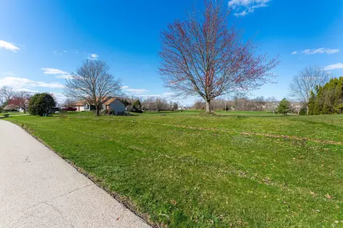 39 W332 Grand Ave, Elgin, IL 60124 photo 13