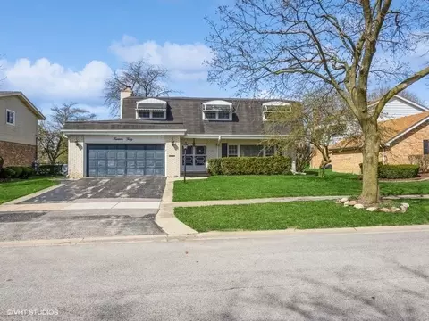 1430 N Haddow Ave, Arlington Heights, IL 60004