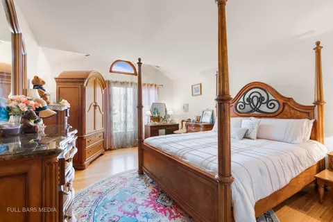 Bedroom - 535 Denoyer Trl, Wheeling, IL 60090 photo 1 of 7