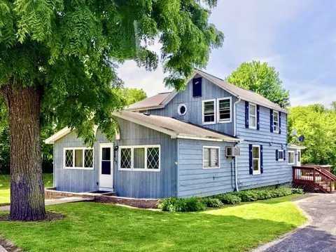 8001 Blivin St, Spring Grove, IL 60081