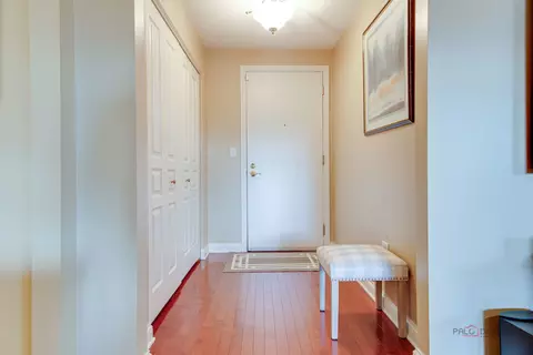 Entry Way - 153 Pointe Dr #108, Northbrook, IL 60062 photo 1 of 3