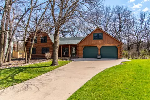 1112 Valencia Dr, Shorewood, IL 60404