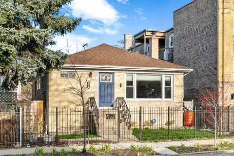 3805 N Kimball Ave, Chicago, IL 60618