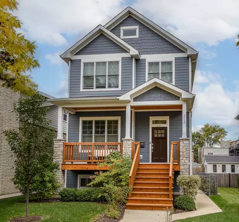 3718 N Kedvale Ave, Chicago, IL 60641