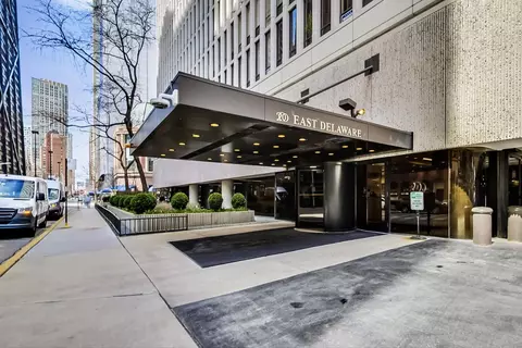 200 E Delaware Pl #7F, Chicago, IL 60611