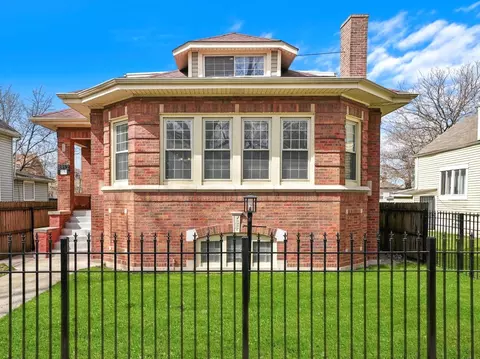 8812 S Union Ave, Chicago, IL 60620