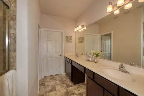 785 Simpson Ave, Elburn, IL 60119 photo 14