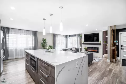 Kitchen - 101 Westmere Rd, Des Plaines, IL 60016 photo 2 of 4