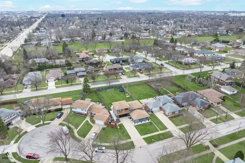 View/Area - 101 Westmere Rd, Des Plaines, IL 60016 photo 1 of 2