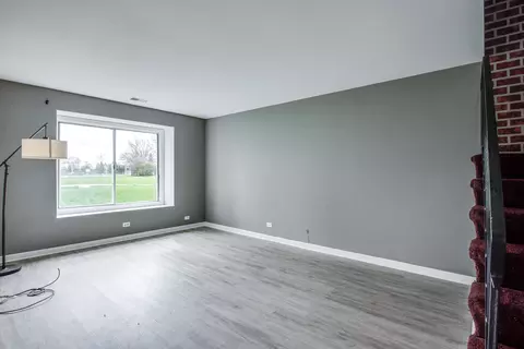 6 Fernwood Dr # D, Bolingbrook, IL 60440 photo 5