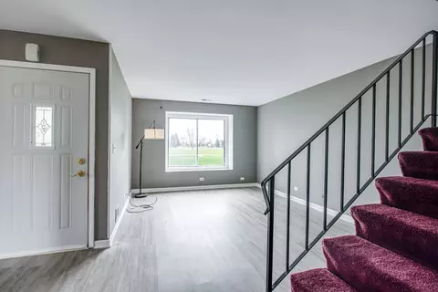 6 Fernwood Dr # D, Bolingbrook, IL 60440 photo 16