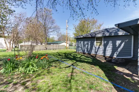 Exterior - 1108 N State St, Bloomington, IL 61701 photo 7 of 14
