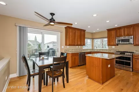 Kitchen - 929 Annandale Dr, Elgin, IL 60123 photo 2 of 2