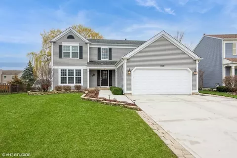 929 Annandale Dr, Elgin, IL 60123