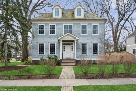 920 Pine St, Winnetka, IL 60093